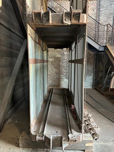 IMG_4213.jpg IMG_4213.jpg