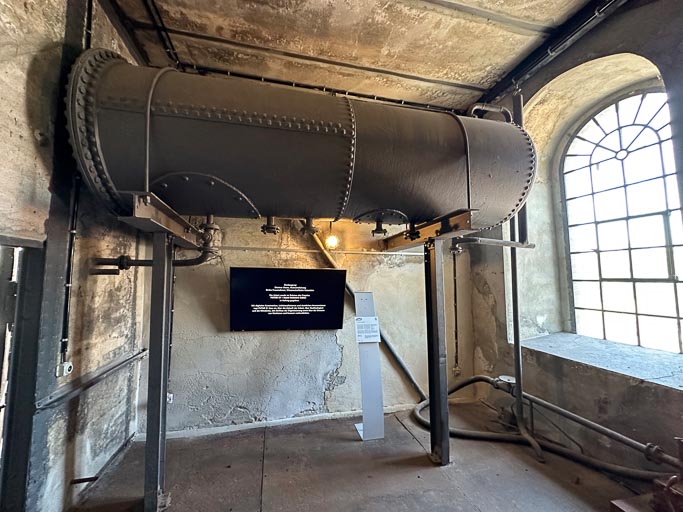 IMG_4215.jpg IMG_4215.jpg