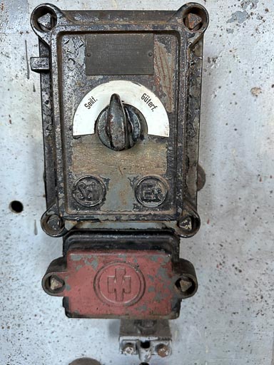 IMG_4219.jpg IMG_4219.jpg