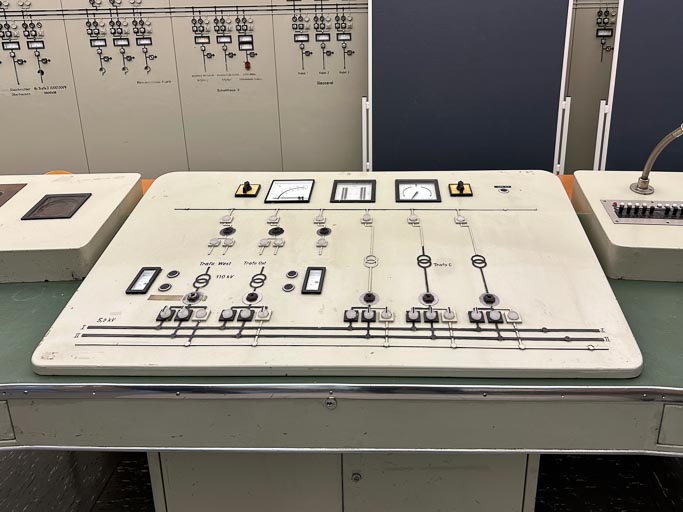 IMG_7549.jpg IMG_7549.jpg