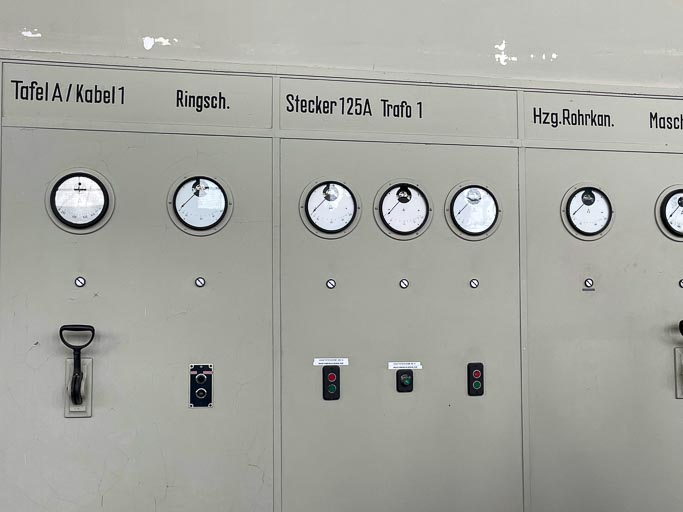 IMG_2437.jpg IMG_2437.jpg