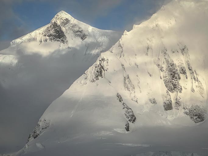 IMG_9053.jpg IMG_9053.jpg