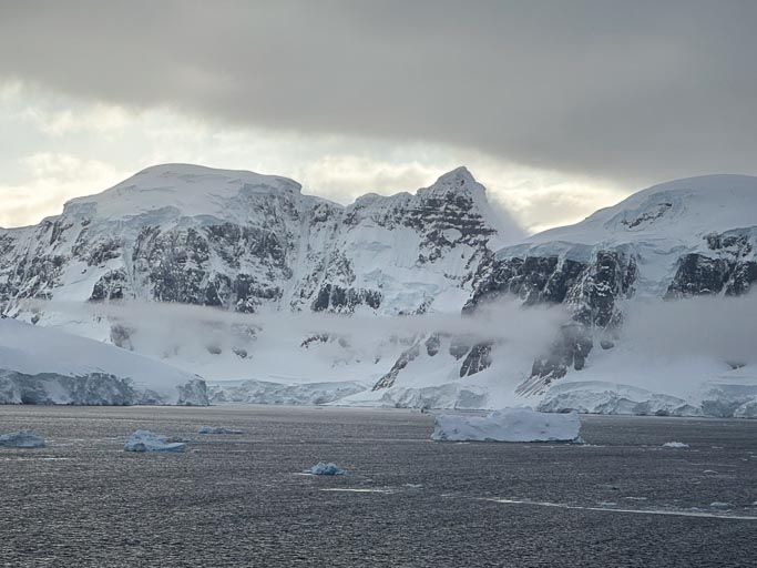 IMG_9220.jpg IMG_9220.jpg