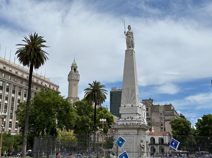 IMG_1194.jpg IMG_1194.jpg