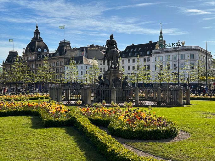 IMG_3188.jpg IMG_3188.jpg