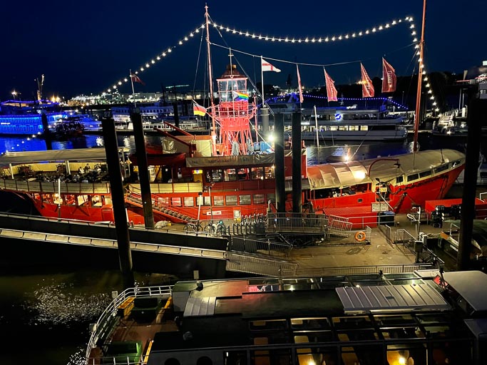 Hamburg bei Nacht