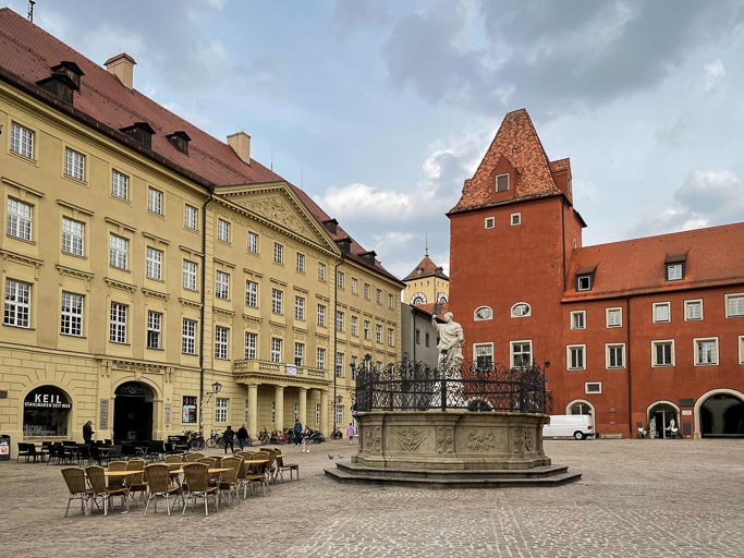 IMG_4942.jpg IMG_4942.jpg