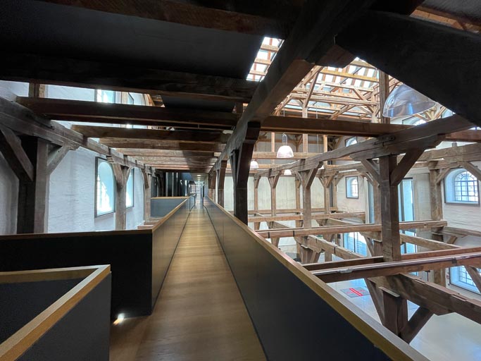 IMG_4876.jpg IMG_4876.jpg