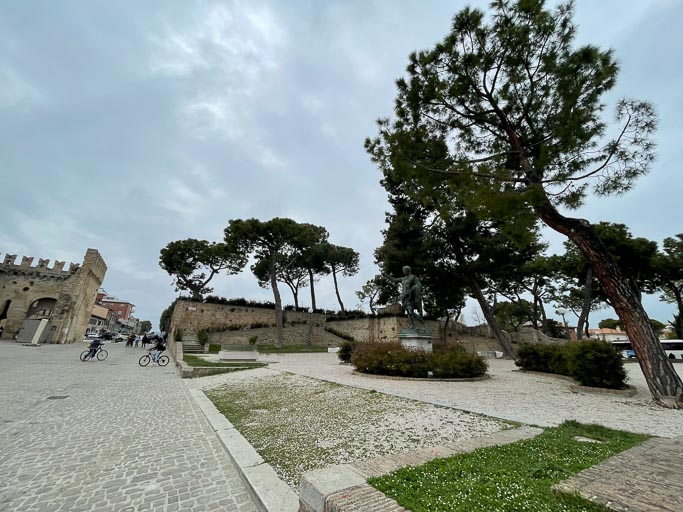 IMG_6010.jpg IMG_6010.jpg