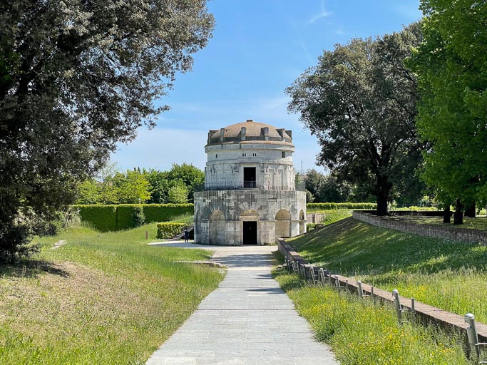 IMG_5881.jpg IMG_5881.jpg