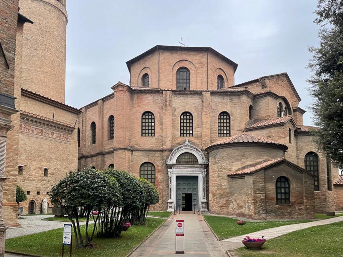 IMG_5935.jpg IMG_5935.jpg