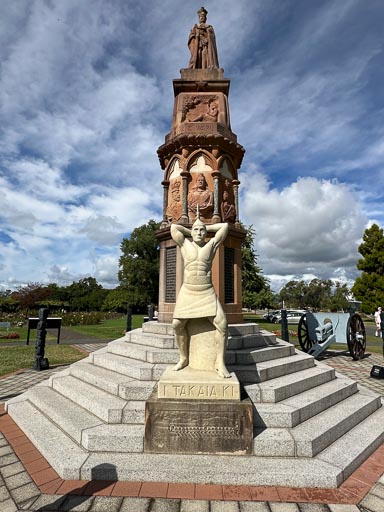 IMG_9275.jpg IMG_9275.jpg