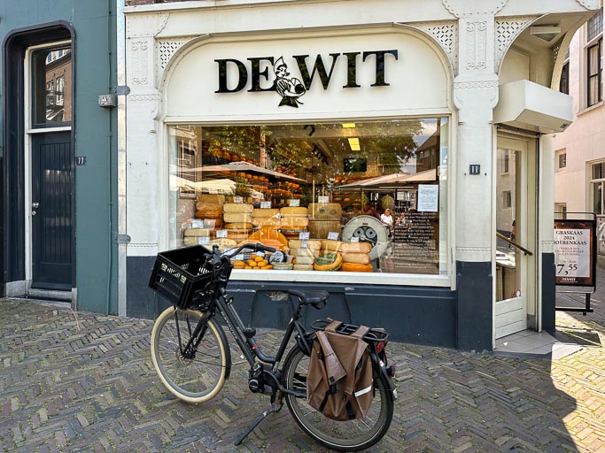 IMG_2925.jpg IMG_2925.jpg