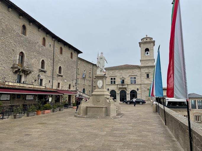 IMG_5950.jpg IMG_5950.jpg